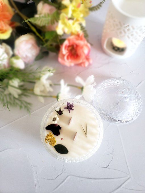 Bougie "Brise florale " Fleur d'eau