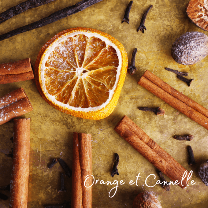 Bougie de Noël Orange et Cannelle 