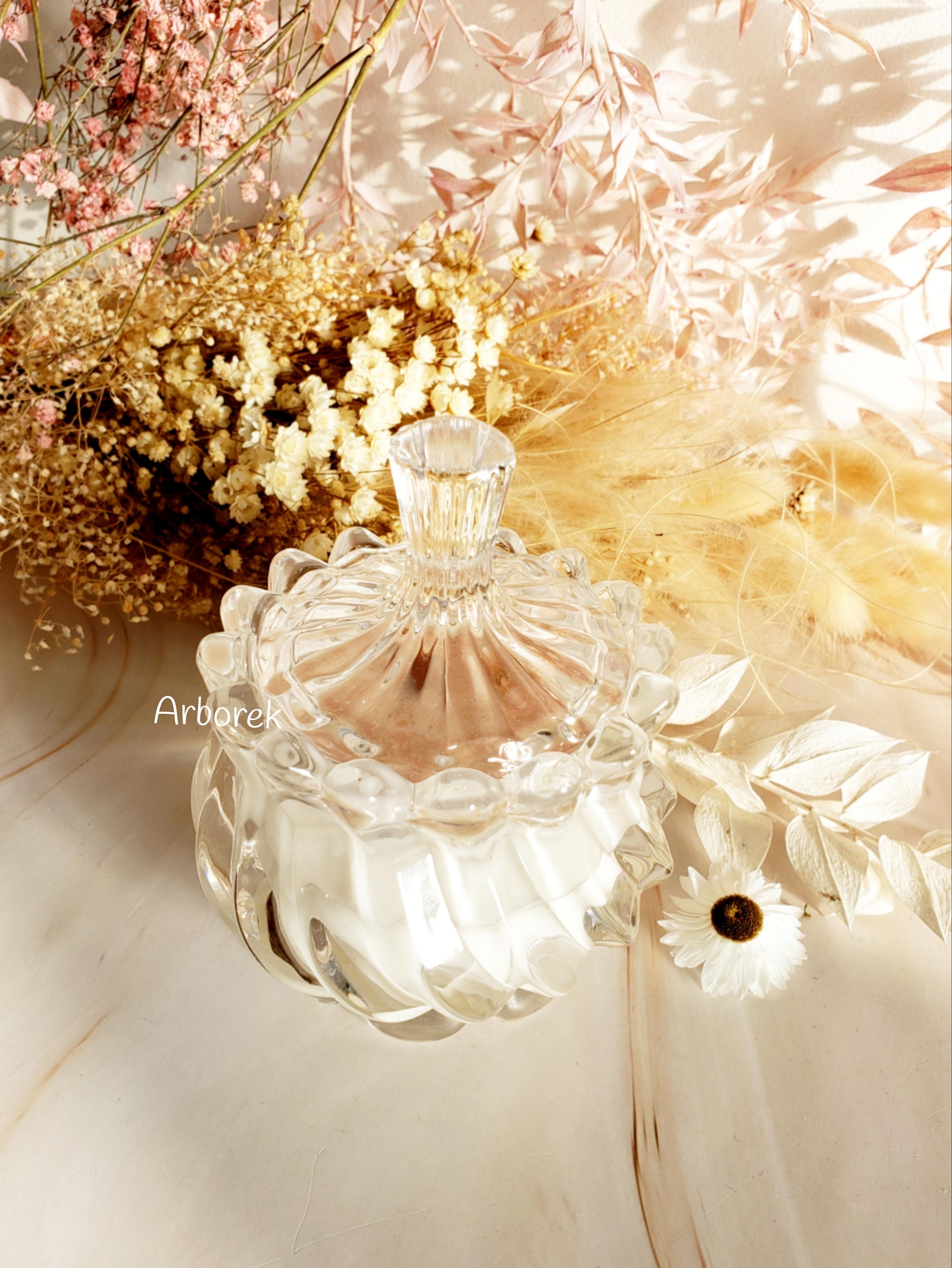 Bougie Mademoiselle 32  €